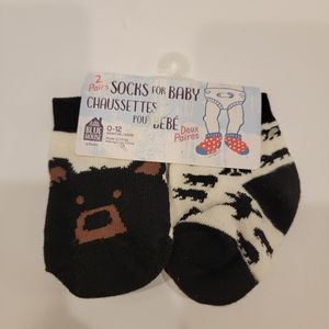 Little blue house bear socks 0-13 months